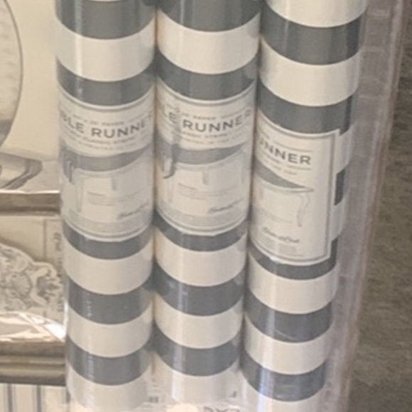 COPY - Hester & Cook Paper Decor - Picture 2 of 2